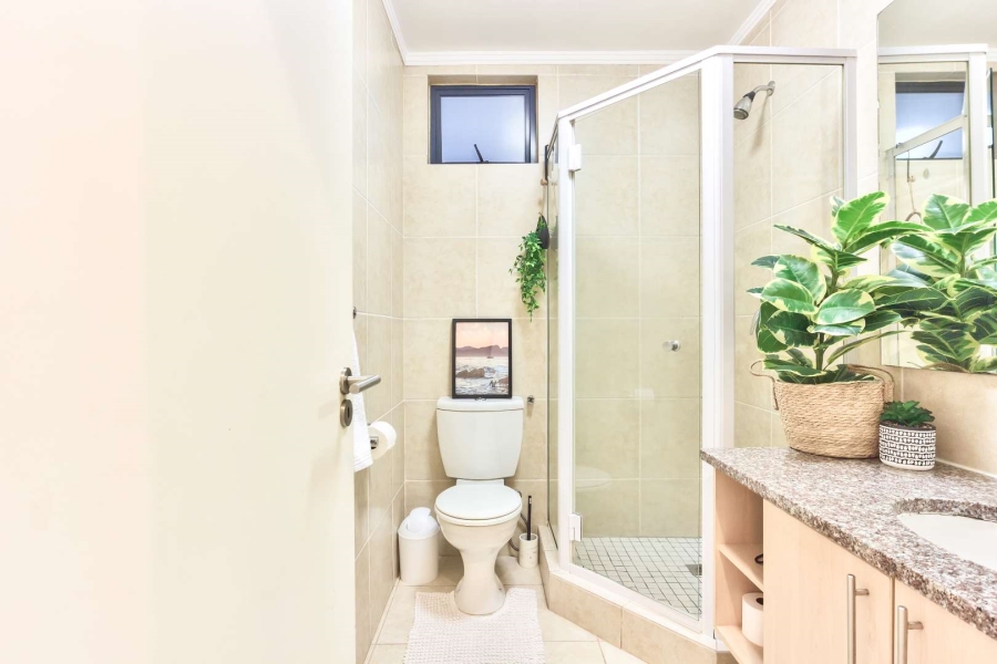 To Let 2 Bedroom Property for Rent in De Waterkant Western Cape